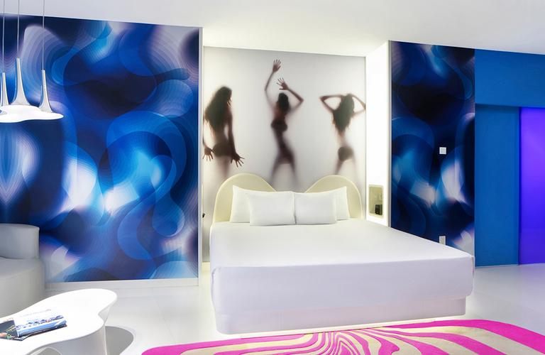 Couple’s Clothing-Optional Oceanfront Jacuzzi Tower Suite Temptation Cancun Resort Cancún Couple’s Clothing-Optional Oceanfront Jacuzzi Tower Suite Temptation Cancun Resort Cancún