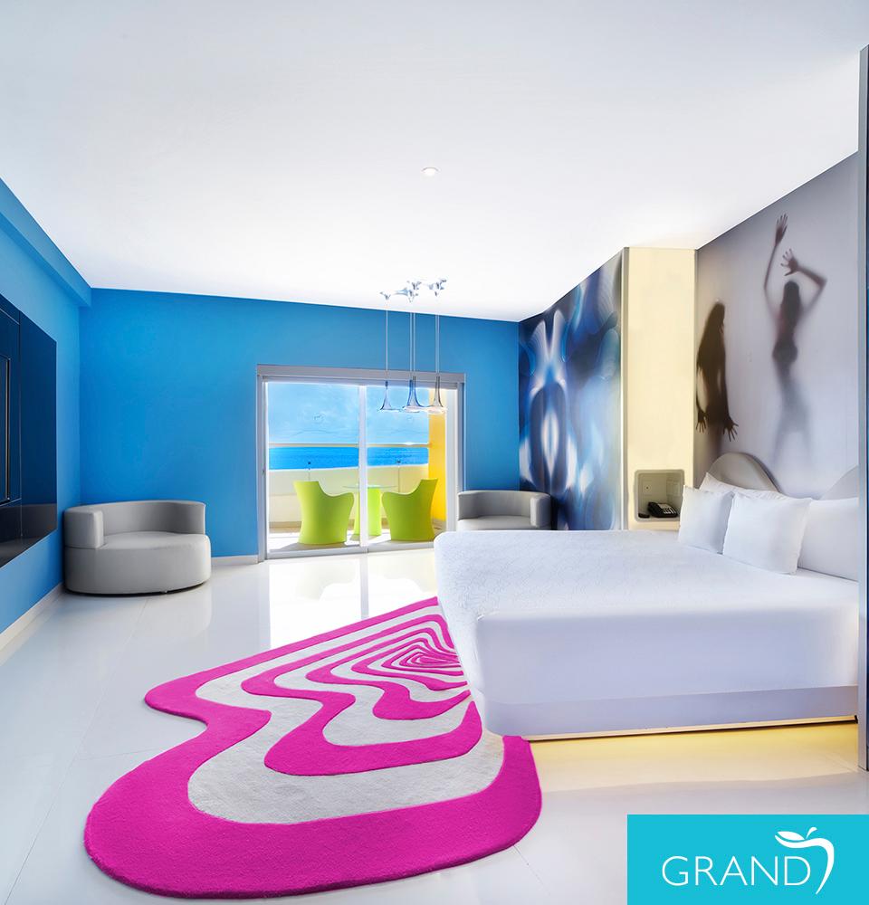 Couple’s Clothing-Optional Oceanfront Jacuzzi Tower Suite Temptation Cancun Resort Cancún Couple’s Clothing-Optional Oceanfront Jacuzzi Tower Suite Temptation Cancun Resort Cancún