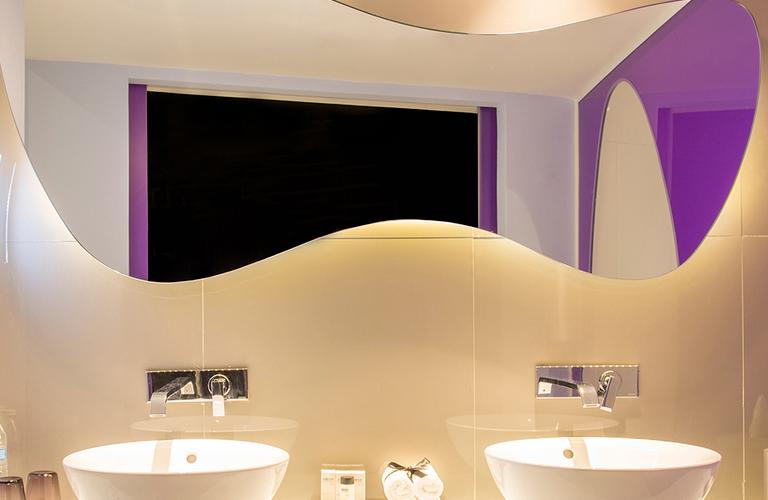 Couple’s Clothing-Optional Oceanfront Jacuzzi Tower Suite Temptation Cancun Resort Cancún Couple’s Clothing-Optional Oceanfront Jacuzzi Tower Suite Temptation Cancun Resort Cancún