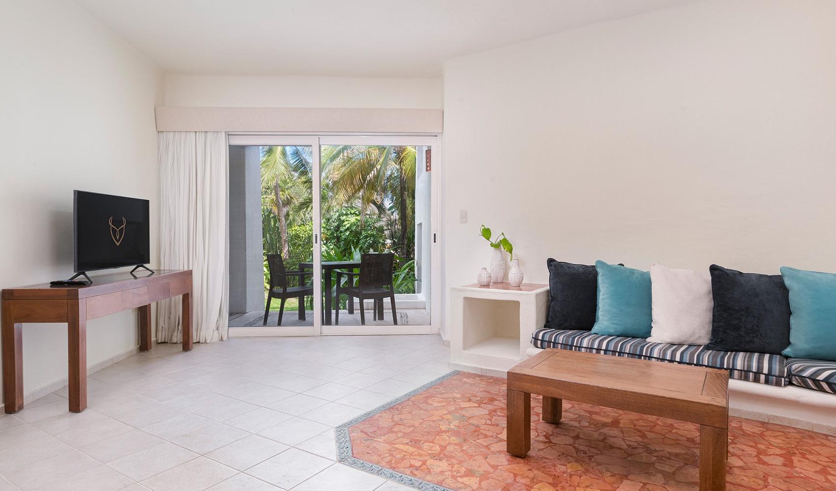 DESIRABLE EXPERIENCE MASTER SUITE  Desire Pearl Riviera Maya Resort Puerto Morelos DESIRABLE EXPERIENCE MASTER SUITE  Desire Pearl Riviera Maya Resort Puerto Morelos