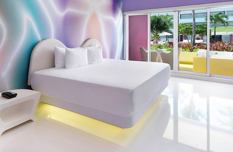 Plush Jacuzzi Room Pool View Temptation Cancun Resort Cancún Plush Jacuzzi Room Pool View Temptation Cancun Resort Cancún