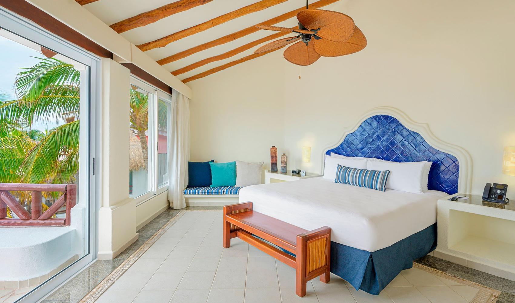 Penthouse passion suite plunge pool  Desire Pearl Riviera Maya Resort Puerto Morelos Penthouse passion suite plunge pool  Desire Pearl Riviera Maya Resort Puerto Morelos