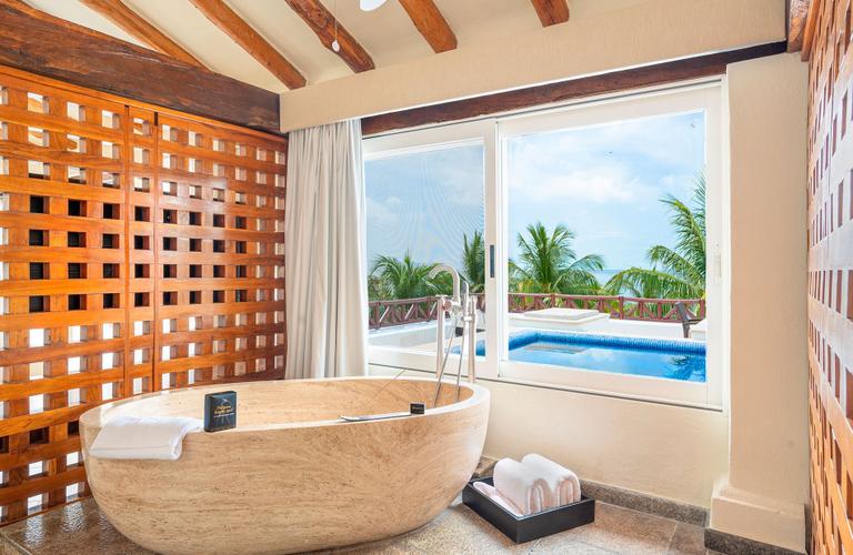 Penthouse passion suite plunge pool  Desire Pearl Riviera Maya Resort Puerto Morelos Penthouse passion suite plunge pool  Desire Pearl Riviera Maya Resort Puerto Morelos