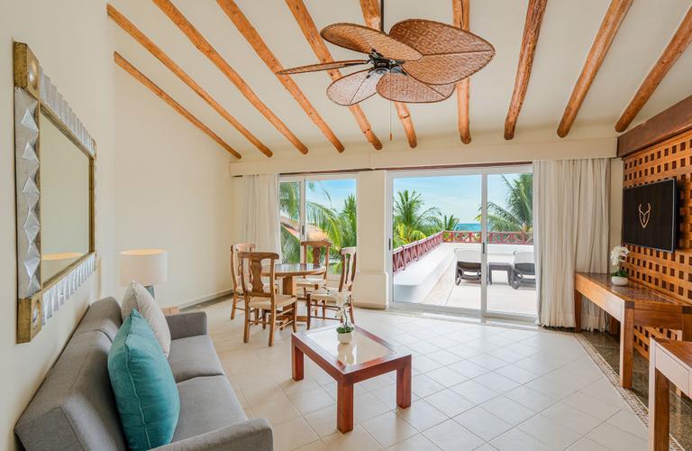 Penthouse passion suite plunge pool  Desire Pearl Riviera Maya Resort Puerto Morelos Penthouse passion suite plunge pool  Desire Pearl Riviera Maya Resort Puerto Morelos